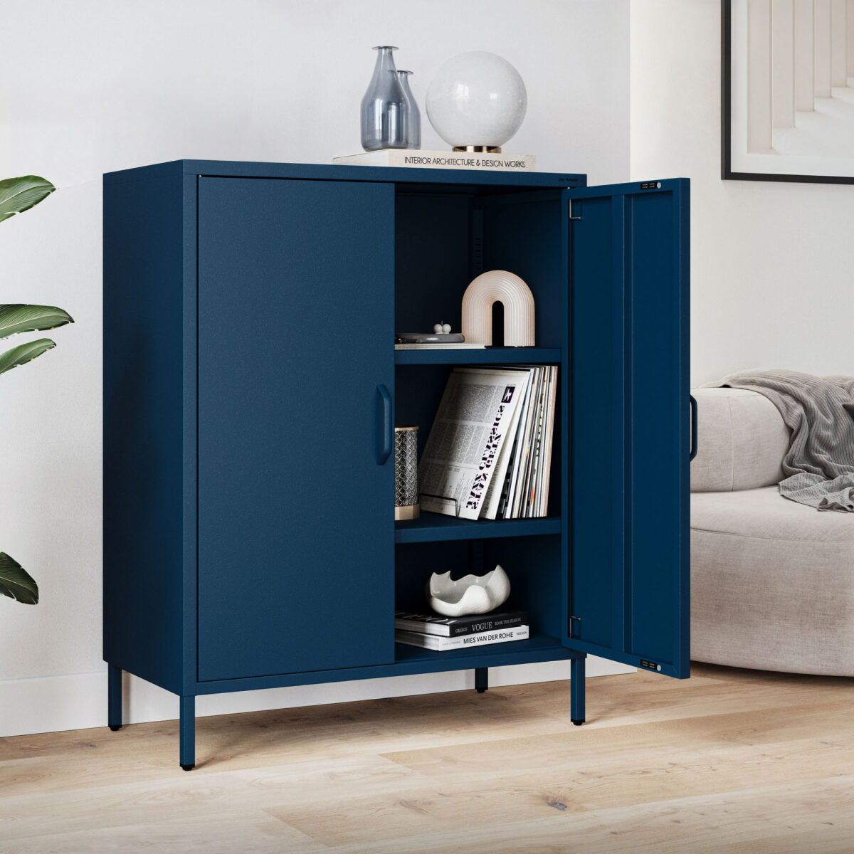 Szafka metalowa niska na nóżkach z półkami granatowa, 800x1015x400 mm: VITO Modern | Meble DUO vito navy blue wiz 6